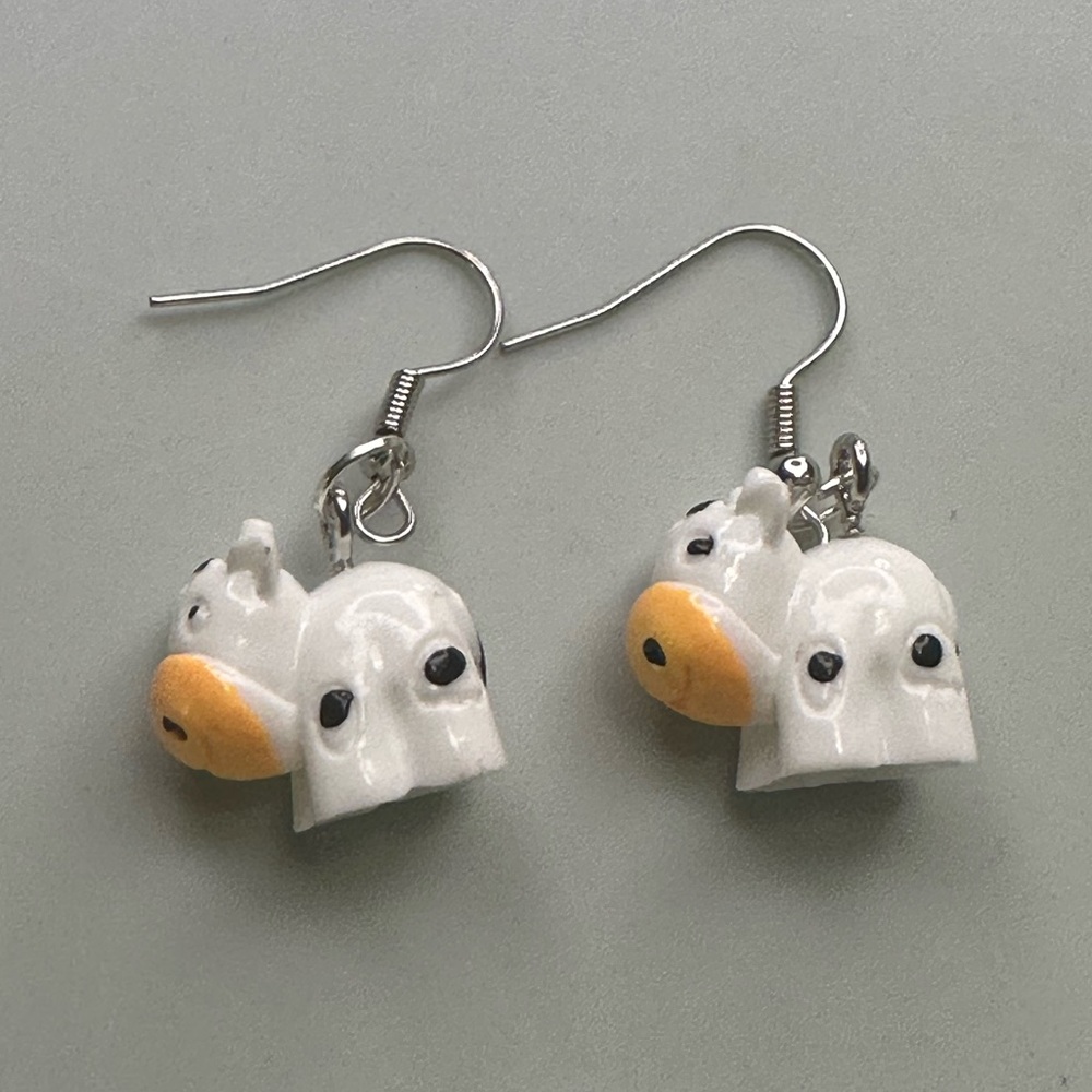 Handmade Cow Earrings 🐮